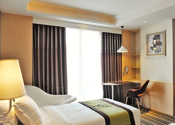 The Bazaar - Mrt Lat Phrao Ratchadapisek 5*