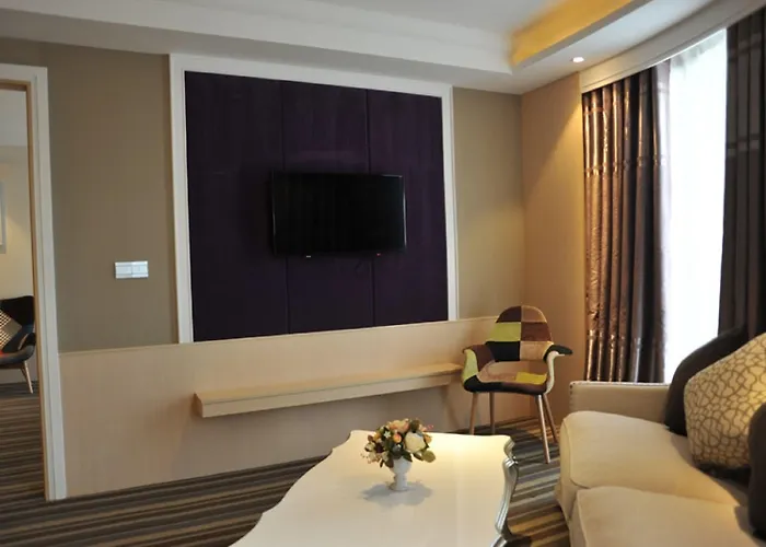 The Bazaar - Mrt Lat Phrao Ratchadapisek 5* Bangkok