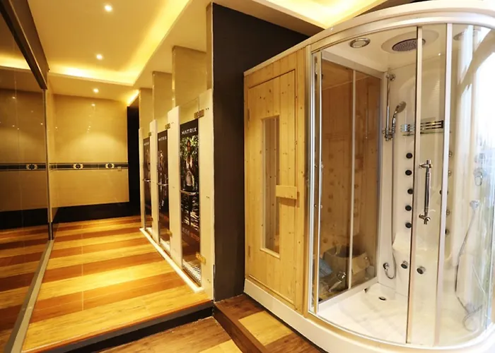 The Bazaar - Mrt Lat Phrao Ratchadapisek 5* Bangkok