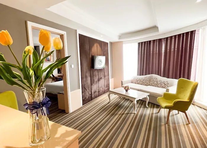 Hotel The Bazaar - Mrt Lat Phrao Ratchadapisek Bangkok