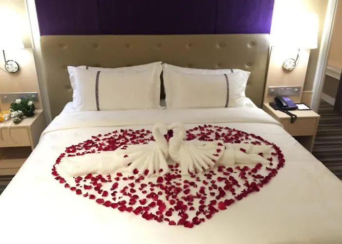 The Bazaar - Mrt Lat Phrao Ratchadapisek Hotel
